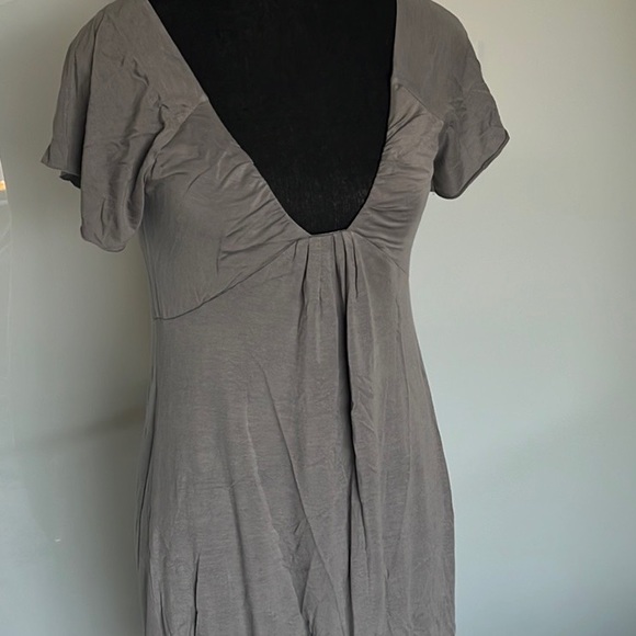 Wilfred gray dress/tunic purchased at Aritzia size medium. - Picture 3 of 10